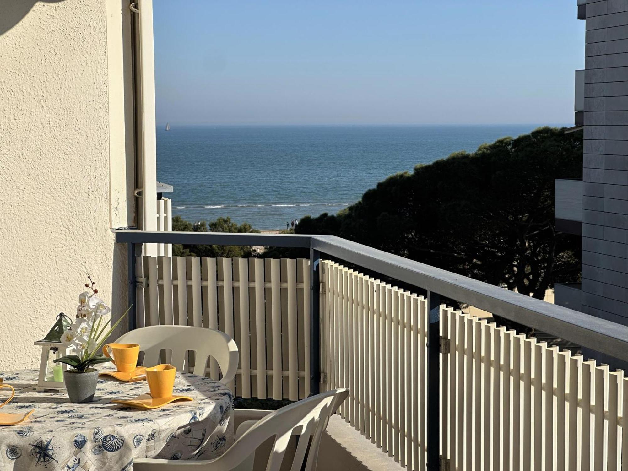 Residence Eva Lignano Sabbiadoro Dış mekan fotoğraf